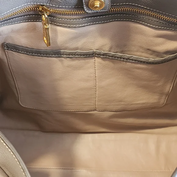 Prada Gray Leather Women's Bag - Picture 14 of 16